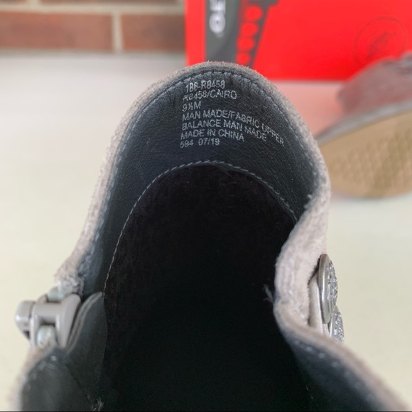 Rialto Women’s Cairo Fabric Closed Toe Ankle Boots, Light Grey US 9.5 M NEW - Picture 6 of 10